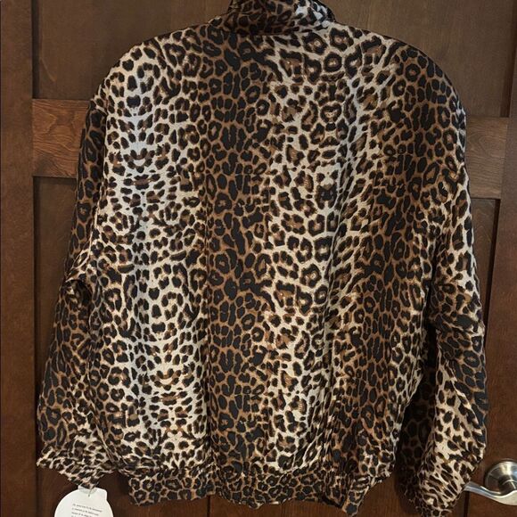 NEW with Tags FuDa 100% Silk Leopard Print Bomber Jacket - Large - Picture 10 of 10